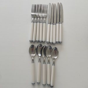 White Plastic Handle Stainless Steel Flatware, Service for 5